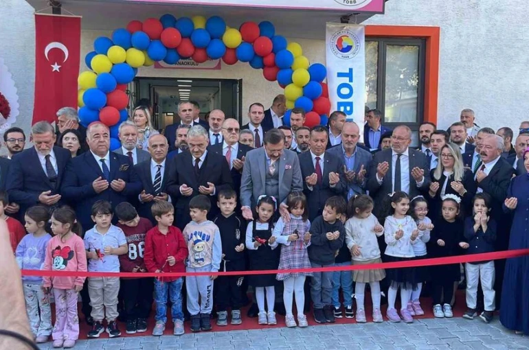 Rıfat Hisarcıklıoğlu Gemlik’te TOBB Anaokulu açılışına katıldı 