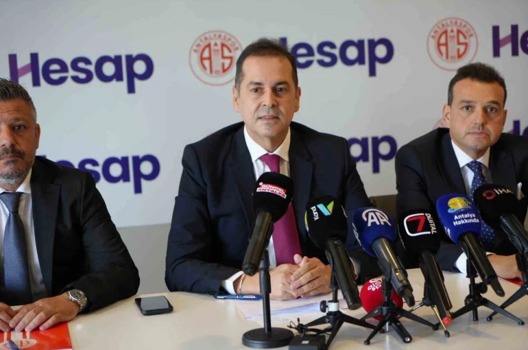 Rıza Perçin: "54 günde transfer engelini kaldırıp yeni transferlerimizi bünyemize dahil ettik" 
