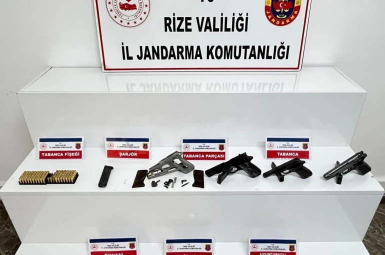 Rize’de ruhsatsız silah ve uyuşturucu operasyonu 