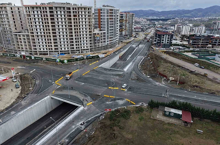 RTE Bulvarı’nın iki önemli bağlantı yolu trafiğe açıldı 