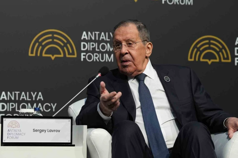 Rusya Dışişleri Bakanı Lavrov: "Bu savaş Batı’nın Rusya’ya karşı Ukrayna eliyle yürüttüğü savaştır" 