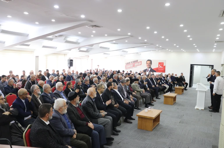 Saadet Partisi Konya Teşkilatı Bayramlaşma programı düzenledi