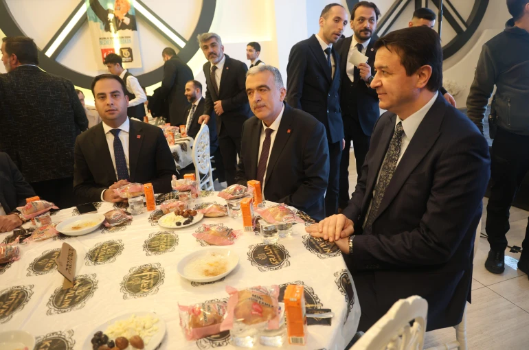 Saadet Partisi'nden "Geleneksel Konya İftarı" programı