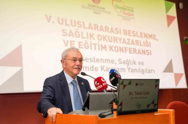 Sabri Ülker Vakfı Başkanı İçöz: "Türkiye’deki beslenme, sağlık ve gıda okuryazarlığı düzeyi, diğer ülkelerin gerisinde"