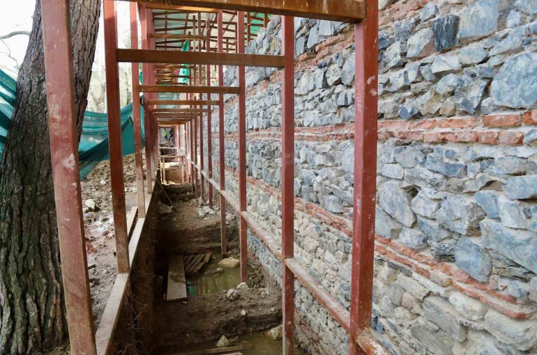 Sadabad Sarayı’nda restorasyon çalışmaları tüm hızıyla sürüyor 