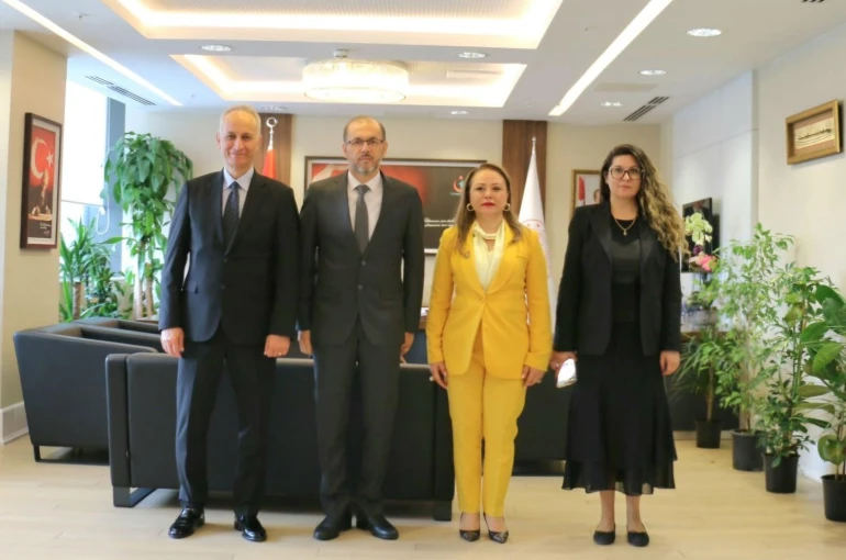 Sağlık turizminde iş birliği görüşmesi 