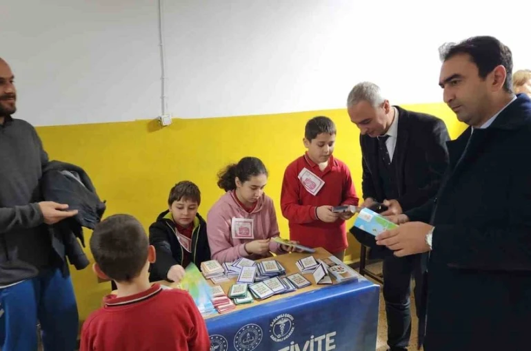 "Sağlıklı Çocuk, Sağlıklı Gelecek" programı Karabük’te öğrencilerle buluştu 