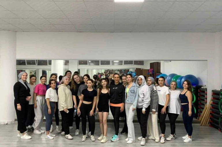 Sağlıklı Yaşam Merkezi, öğrencilerin ilgi odağı oldu 