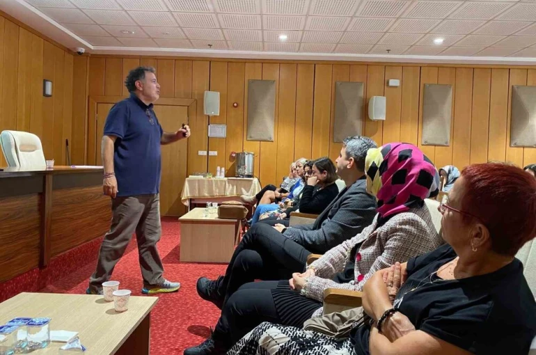 Sağlıkta iletişim güçleniyor: Çalışanlara motivasyonel eğitim 