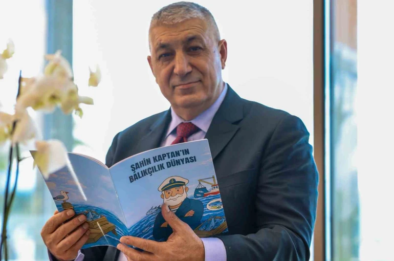 Şahin Kaptan, çocuklara balığı sevdirmek için yola çıktı