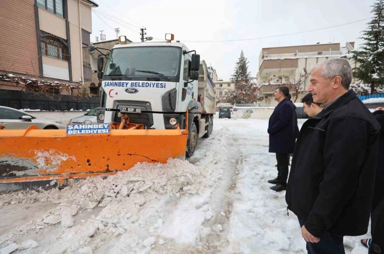 Şahinbey Belediyesi ekipleri 7/24 sahada