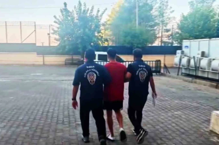 Sahte reklamla 60 bin lira dolandırdı, parayla cep telefonu satın alınca yakalandı