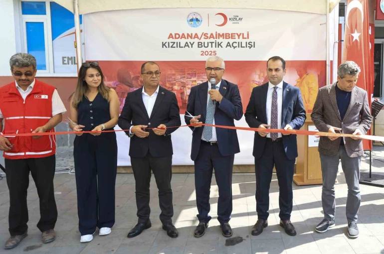 Saimbeyli’de ’Kızılay Butik’ açıldı 