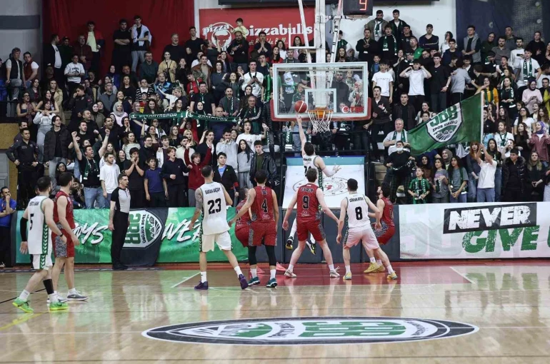 Sakarya Büyükşehir Basketbol play-off serisine galibiyetle başladı 