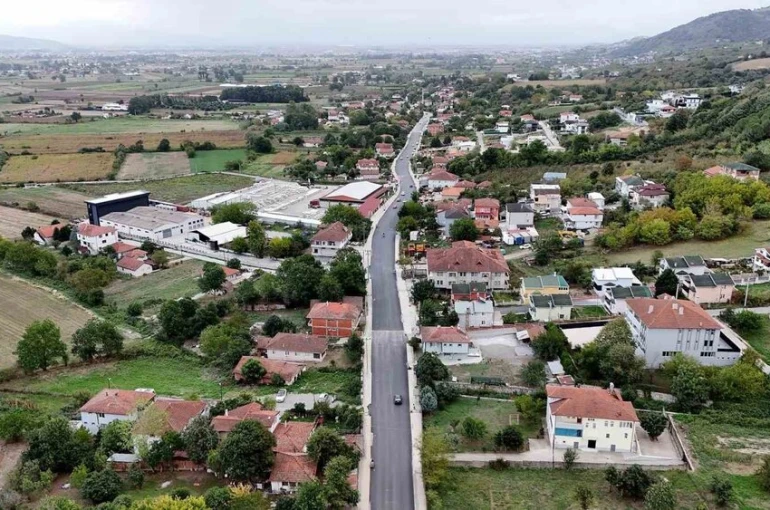 Sakarya Büyükşehir, Serdivan’da 3 mahalleyi yeni yüzüne kavuşturdu