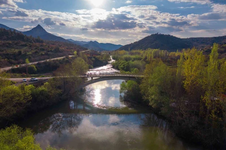 Sakarya Nehri’nin eşsiz manzarası havadan görüntülendi 