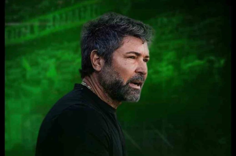 Sakaryaspor yeni teknik direktörü Hakan Kutlu’yu yapay zeka videosuyla açıkladı 