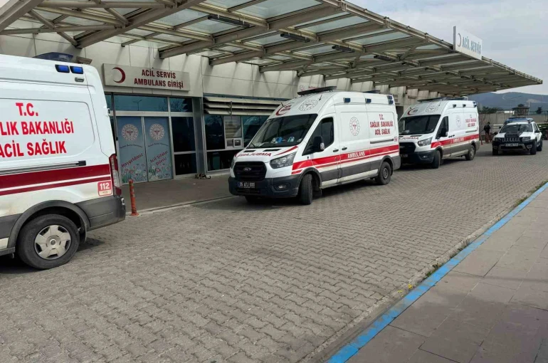 Şalgam suyu dolu kovaya düşen bebek hayatını kaybetti 