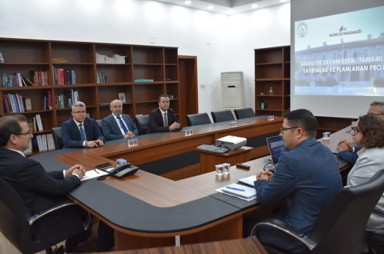 Salihli’de kamu yatırımları masaya yatırıldı 