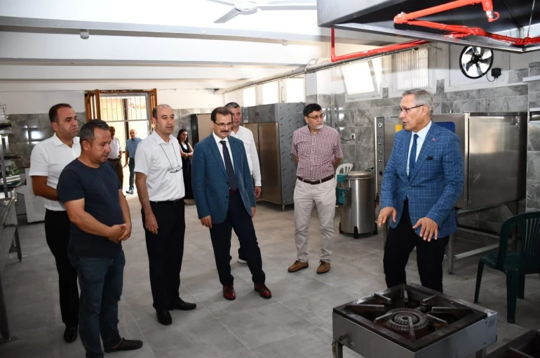 Salihli’de yeni eğitim yılı öncesi okullarda hazırlıklar tamamlanıyor