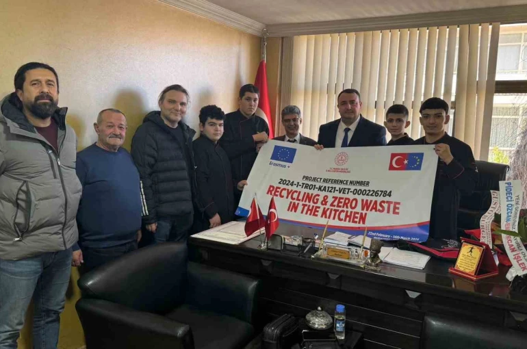 Salihlili öğrenciler, aşçılık eğitimi için Budapeşte yolcusu 