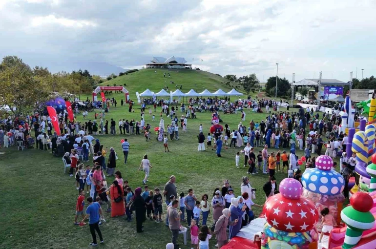 Samsun Büyükşehir’den "Okula Merhaba Çocuk Şenliği" 