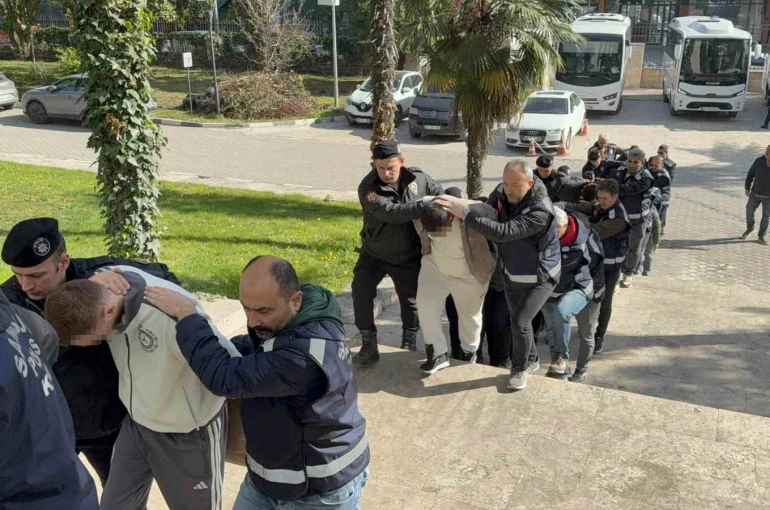 Samsun merkezli suç örgütü operasyonu: 25 gözaltı 