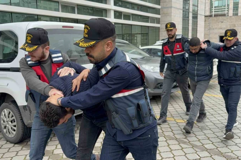 Samsun’da DEAŞ şüphelilerine şafak baskını: Yabancı uyruklu 2 gözaltı 