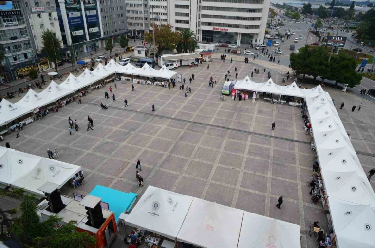 Samsun’da kadın eliyle üretilen ürünler görücüye çıktı 
