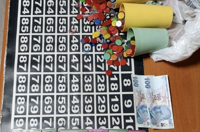 Samsun’da kahvehanelere kumar baskını: 35 kişiye 406 bin TL ceza 