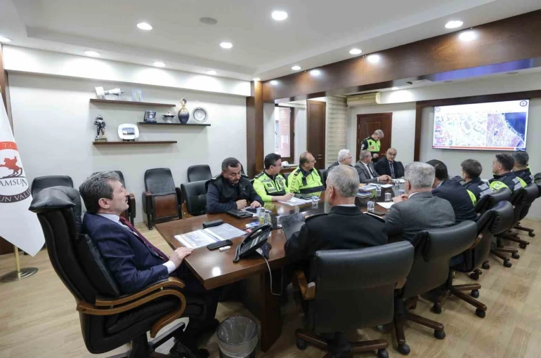 Samsun’da okul çevrelerinde trafik güvenliği artırılıyor 
