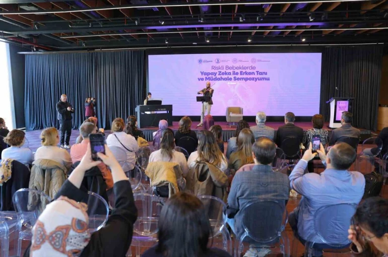 Samsun’da "Riskli bebeklerde yapay zeka ile erken tanı ve müdahale sempozyumu" 