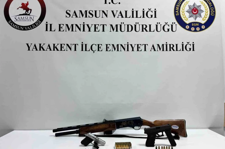 Samsun’da ruhsatsız silah operasyonu: 3 silah ele geçirildi 