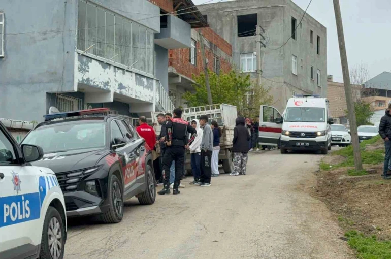 Samsun’daki evlat dehşeti: Anne ve oğlu evde ölü bulundu 