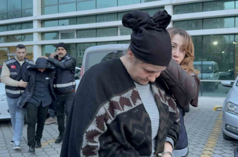 Samsun’daki yasak ilişki cinayetinde kadın, oğlu ve kocası tutuklandı