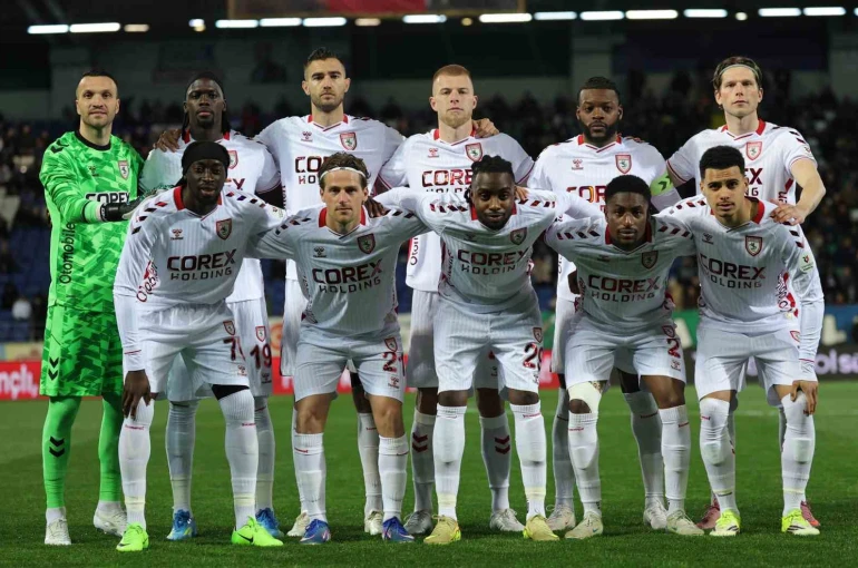 Samsunspor geçen sezonu mumla arıyor 