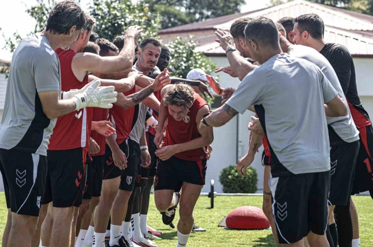 Samsunspor’da Fenerbahçe maçı hazırlıkları devam etti 