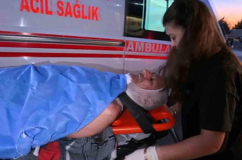 Sanayide "çırak dövme" meselesi kanlı bitti: 3 yaralı 