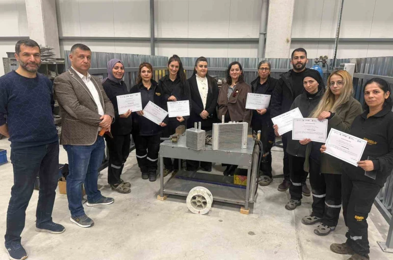 Sanayide kadın gücü: Çorum’da 15 kadın kaynakçı sertifikalarını aldı 