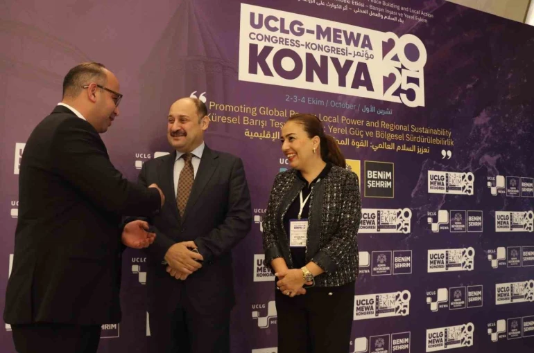 Şanlıurfa Büyükşehir Belediye Başkanı Gülpınar’a uluslararası 3 görev 