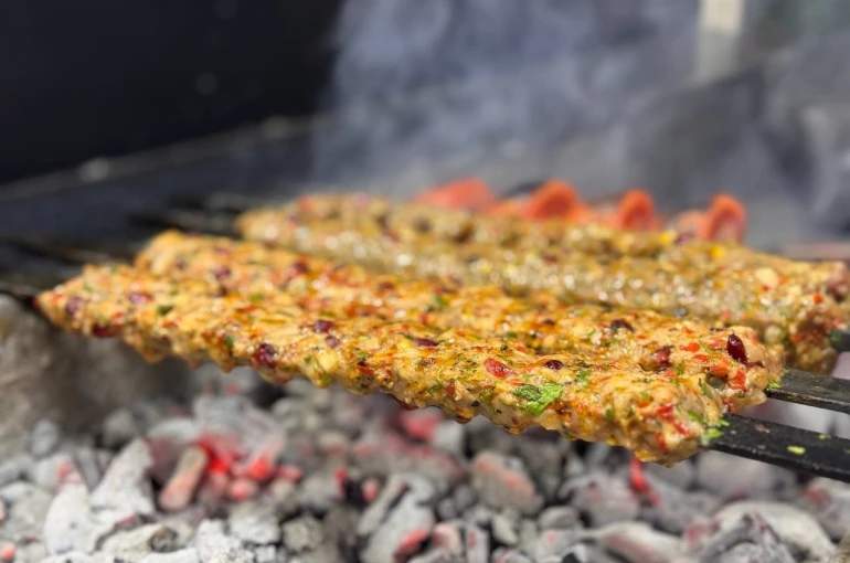 Şanlıurfa’da nardan kebap yapıldı 