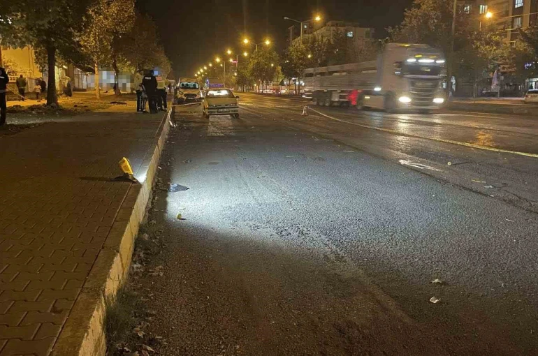 Şanlıurfa’da otomobilin çarptığı yaya hayatını kaybetti 