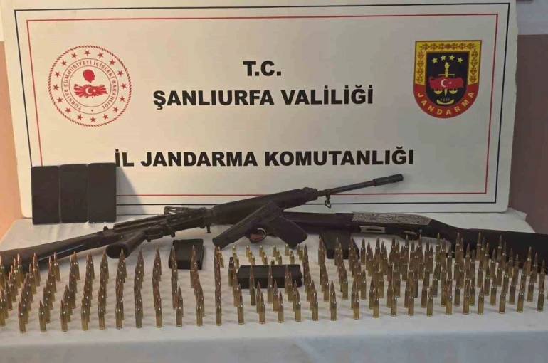 Şanlıurfa’da ruhsatsız silahlar ve mühimmat ele geçirildi