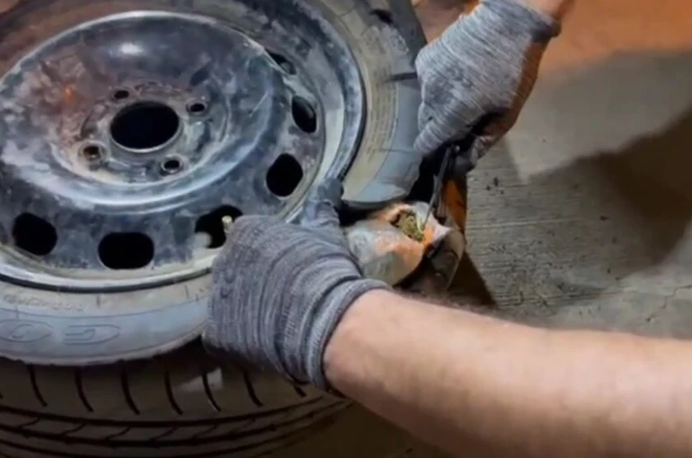 Şanlıurfa’da yedek lastikte uyuşturucu ticaretine 1 tutuklama