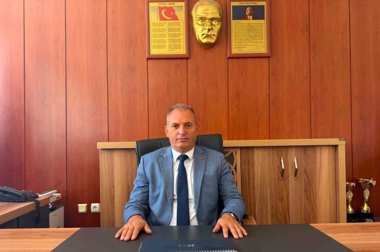 Sarıgöl İlçe Milli Eğitim Müdürü Yıldıray Demirtaş göreve başladı 