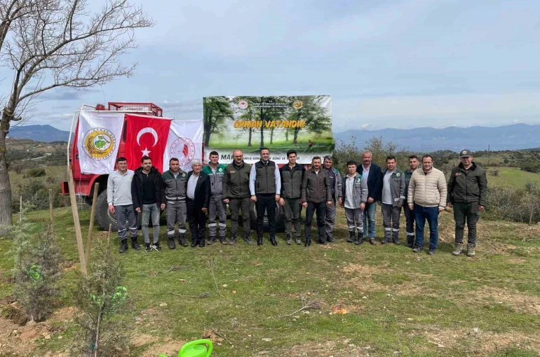 Sarıgöl’de öğrenciler doğa sevgisini sahada öğrendi 