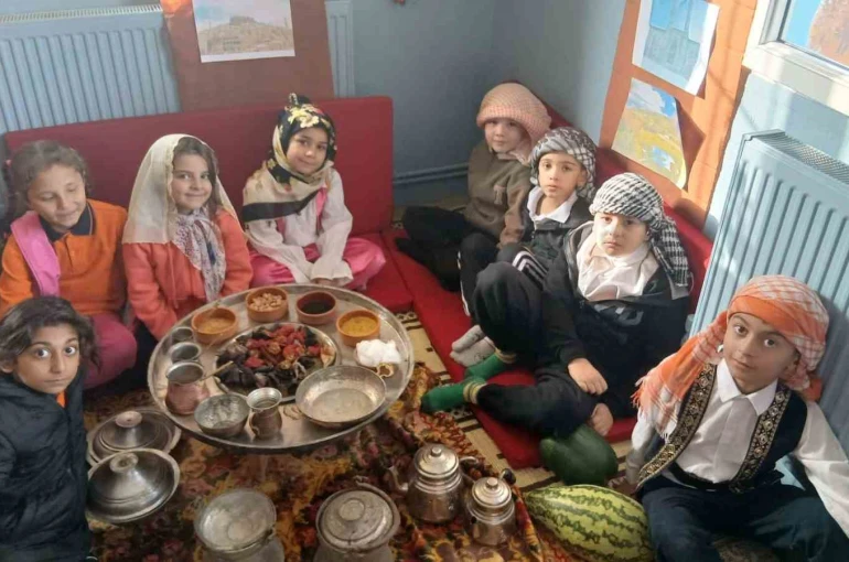 Sarıgöl’de Yerli Malı Haftası coşkusu 