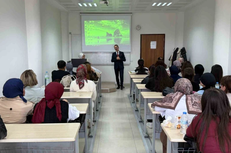 Savcılar ve TOGÜ öğrencileri buluştu 