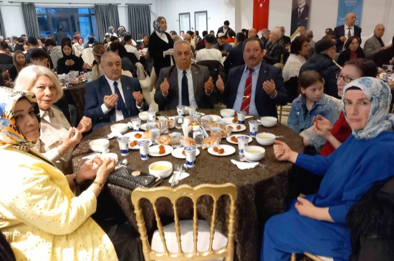 Şehit aileleri ve gaziler iftar sofrasında buluştular