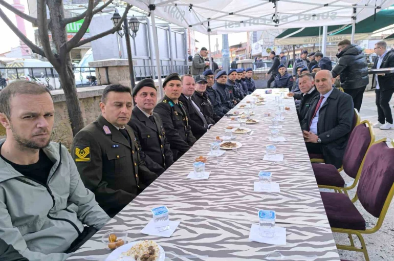 Şehit Imış şehadetinin 8’nci yıl dönümünde dualarla yad edildi